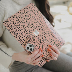 Spotted Nude Cheetah MacBook Case